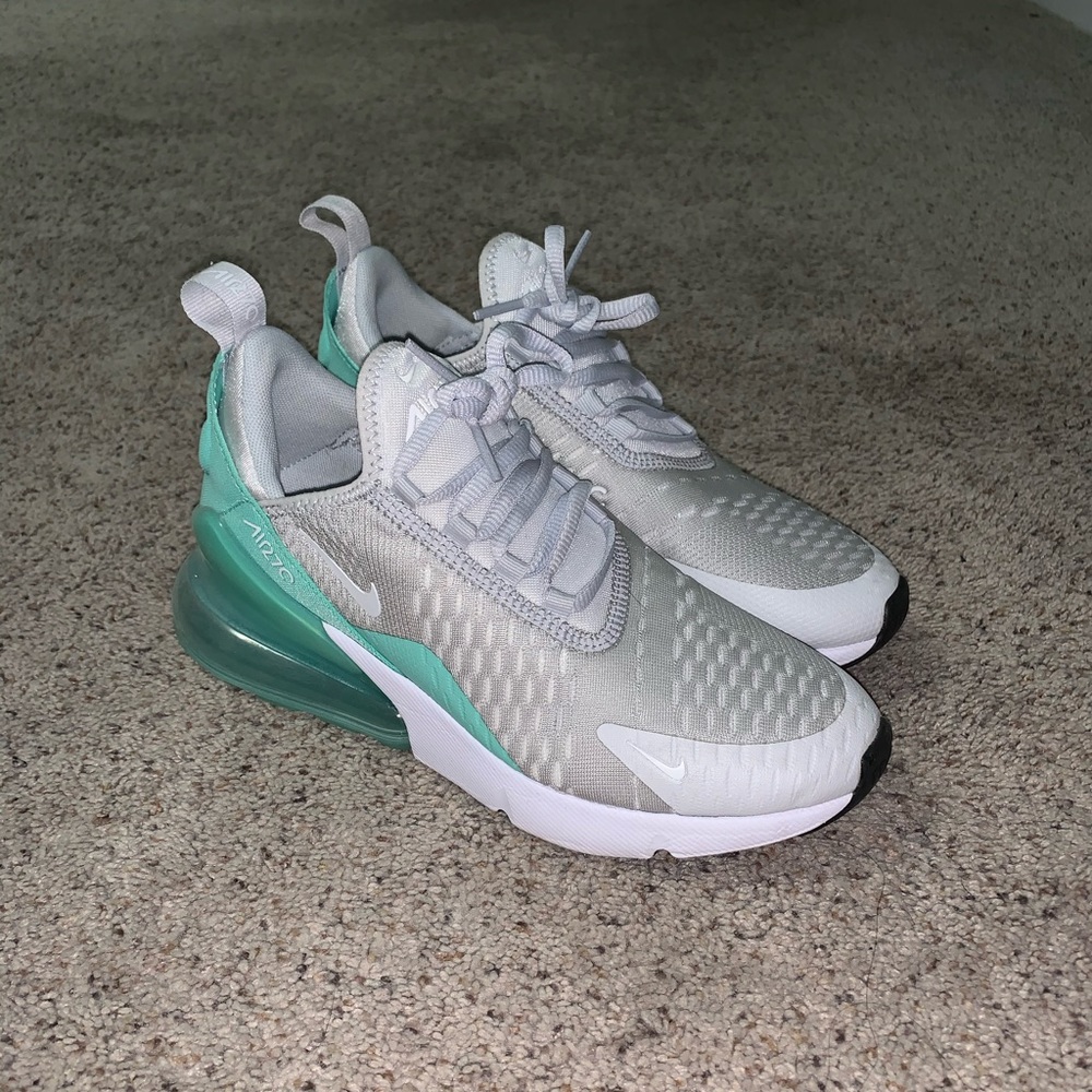 Nike Air Max 270